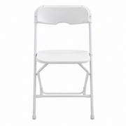 Chaise pliante — vue de face, illustration générée d’un modèle d’exemple